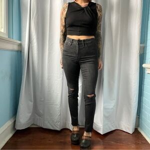 madewell 9” high-rise skinny jeans distressed black size 29